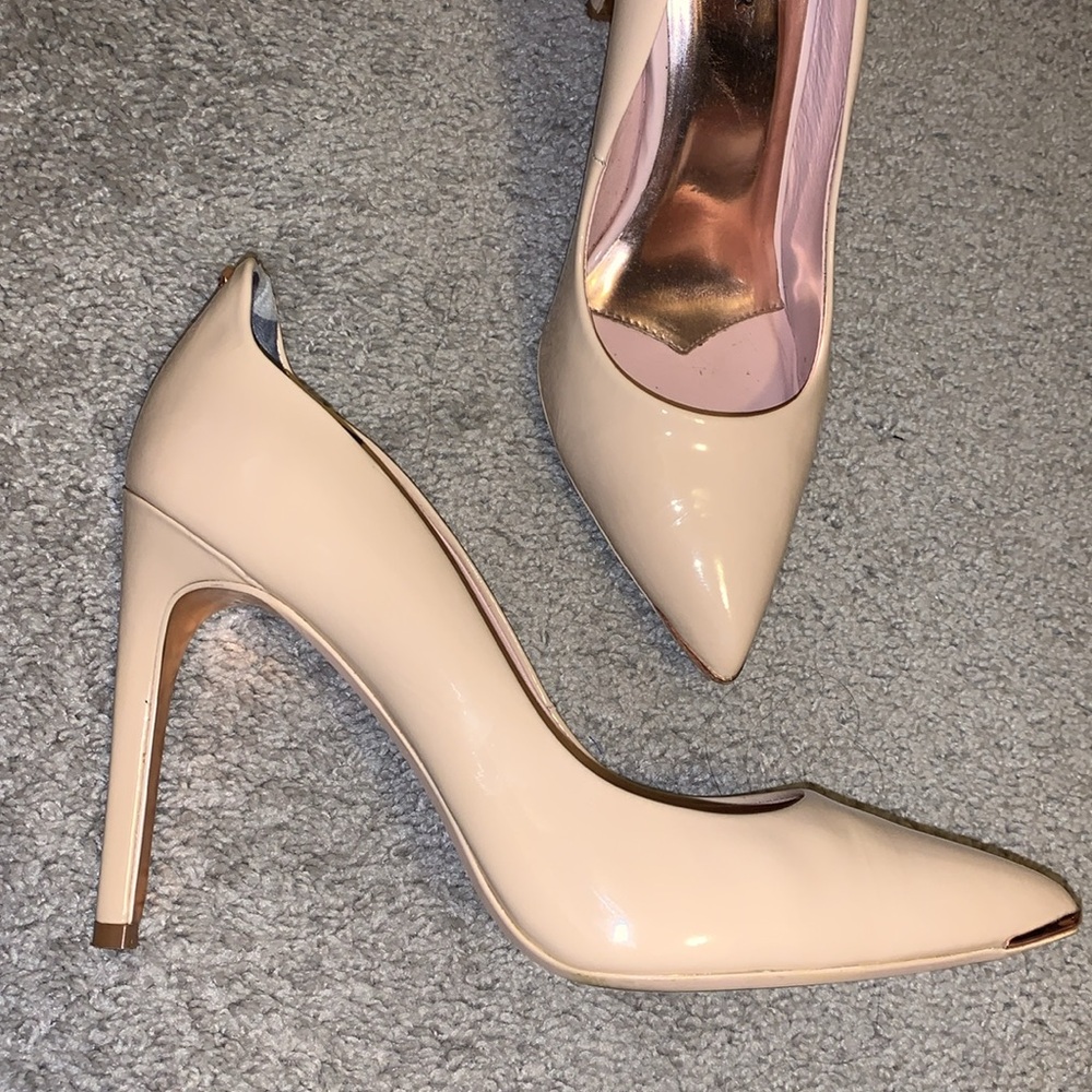 Ted Baker London nude patent leather signature rose gold bow stiletto heels